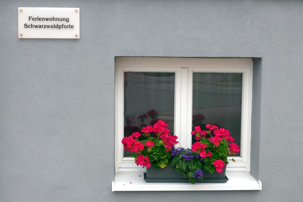 Ferienwohnungen Schwarzwaldpforte Engelsbrand 外观 照片
